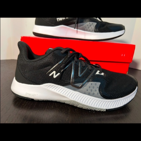 New Balance DynaSoft Trnr V2 Cross Trainer Black/Black Metallic
